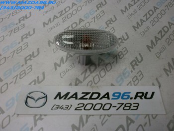 Повторитель указателя поворота в крыло L/R Mazda 3/6  02-07
